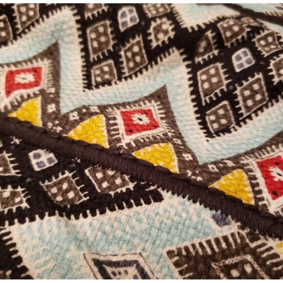 Aztec Print A-Line Mini Skirt With Side Zipper - Picture 5 of 7